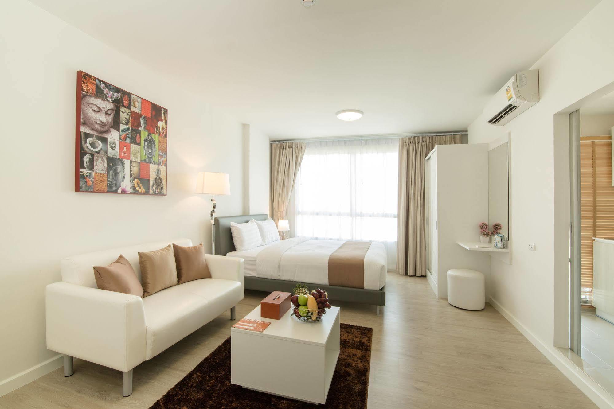 First Choice Suites By The Sea Sha Plus Extra Hua Hin Buitenkant foto